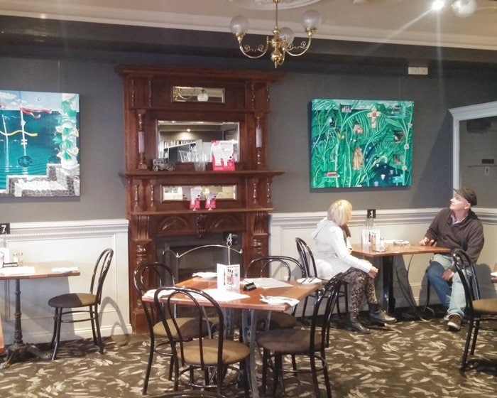 Picture Hanging Systems in restaurant