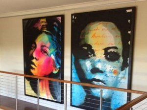 How to hang a heavy picture