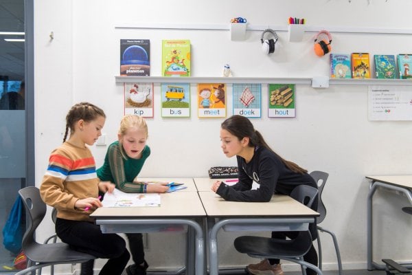 Me Clip and Clip Hanger