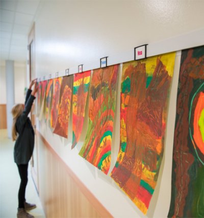 Info rail in schools